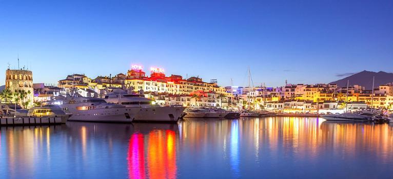 شقة 218 Puerto Banus Marbella Front Line 270 Meters المظهر الخارجي الصورة